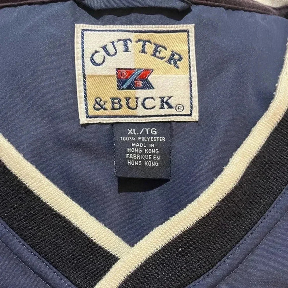 Cutter & Buck short sleeve windbreaker, perfect for the golfer size XL - Picture 5 of 10